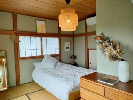 2階寝室B（ダブルベッド1台）